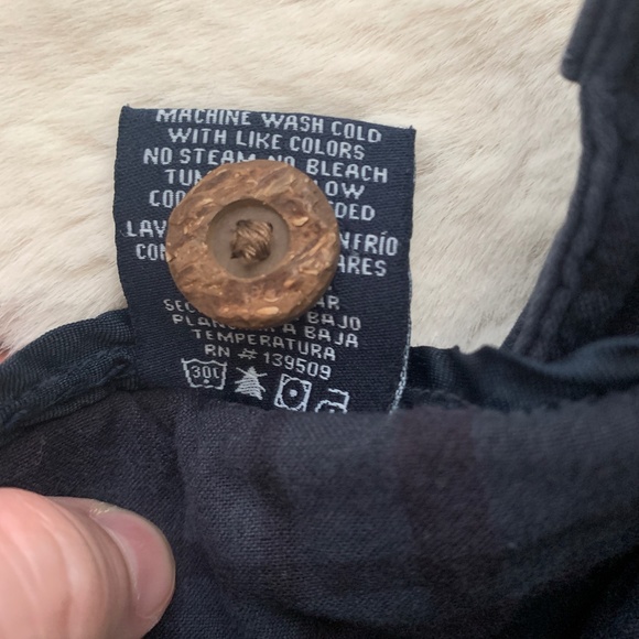 The New Ivy Brand Navy Flat Front Chino Shorts- Size 38 - Picture 8 of 9